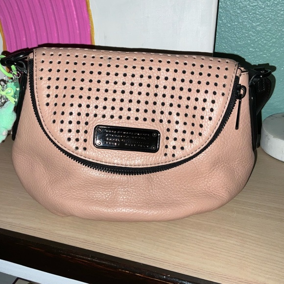 Marc Jacobs Blush Perforated Crossbody - Picture 5 of 6